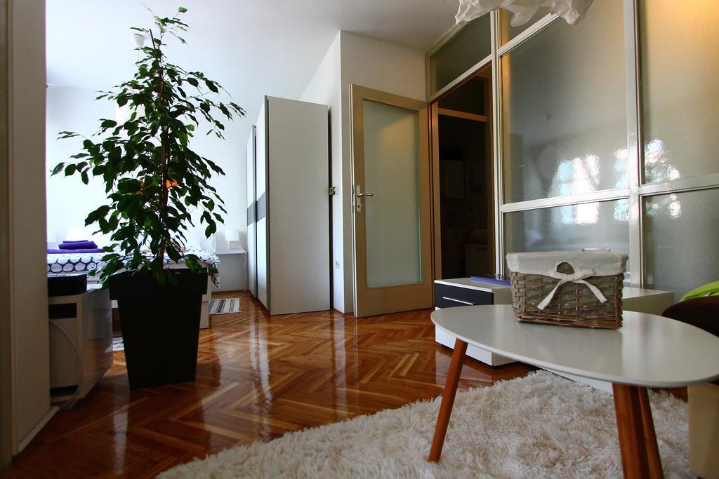 Apartment Melon Zagreb Buitenkant foto